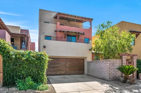 394 E Cedarvale Rd, Tucson, AZ 85704