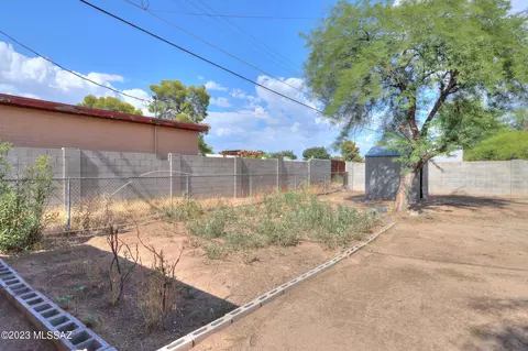 3949 E 27th St, Tucson, AZ 85711 photo 30