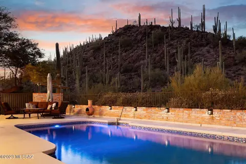 5046 W Camino Del Desierto, Tucson, AZ 85745