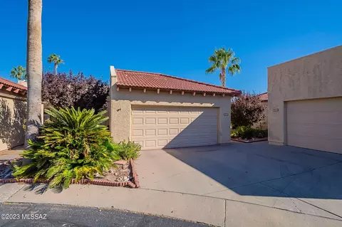 8487 E Tiffany Dr, Tucson, AZ 85715