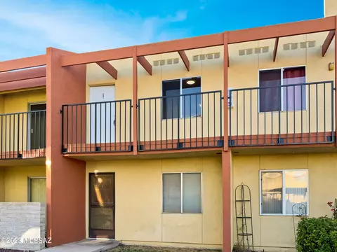 834 S Langley Ave #201, Tucson, AZ 85710
