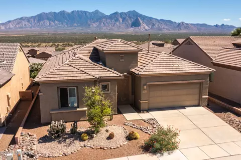 5863 S Henderson Canyon Dr, Green Valley, AZ 85622