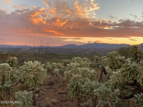 1820 Concha Ct, Rio Rico, AZ 85648