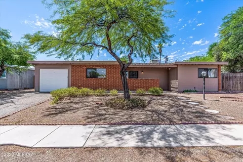 7362 E Cll Managua, Tucson, AZ 85710
