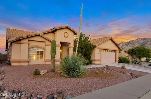 11666 N Cassiopeia Dr, Tucson, AZ 85737