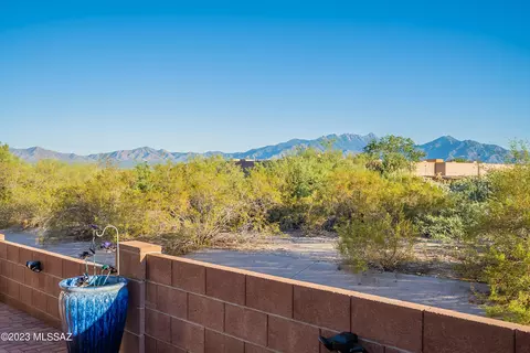 441 W Windham Blvd, Green Valley, AZ 85614