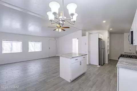 13460 N Warfield Cir, Marana, AZ 85658