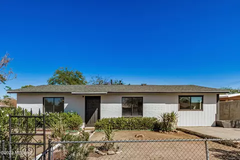 4561 S 11th Ave, Tucson, AZ 85714