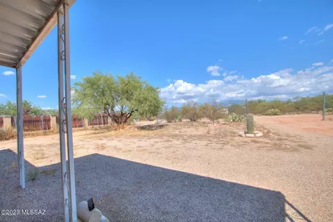 8981 S Tewa Trl, Vail, AZ 85641