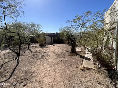 616 E Helen St, Tucson, AZ 85705 photo 22