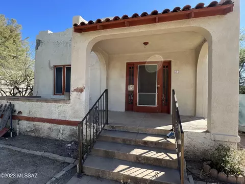 616 E Helen St, Tucson, AZ 85705