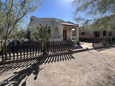 616 E Helen St, Tucson, AZ 85705 photo 2