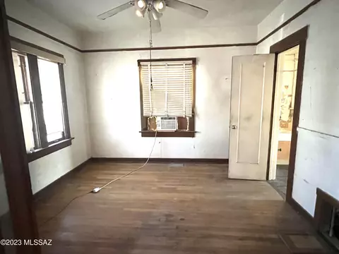 616 E Helen St, Tucson, AZ 85705 photo 5