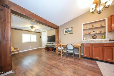 3801 E March Pl, Tucson, AZ 85713 photo 6