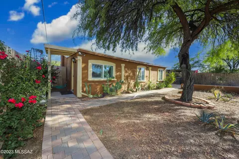 3801 E March Pl, Tucson, AZ 85713 photo 2