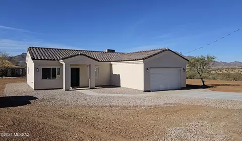 1692 Ruido Ct, Rio Rico, AZ 85648