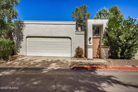 7511 E Harbor Dr, Tucson, AZ 85715