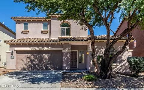 149 E Camino Del Abedul, Sahuarita, AZ 85629