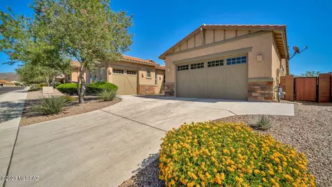 13290 N Sirocco Dr, Marana, AZ 85658
