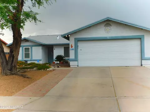 9671 E Caldwell Dr, Tucson, AZ 85747