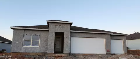 518 W Woodward St E, Vail, AZ 85641