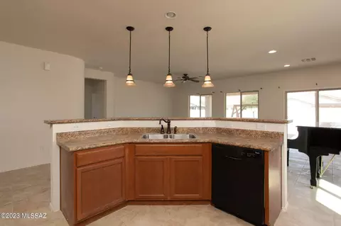 21682 E Frontier Rd, Red Rock, AZ 85145 photo 14
