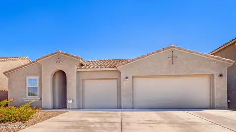 5919 W Indian Shadow Dr, Tucson, AZ 85742