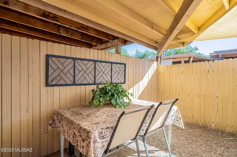 7704 E Kenyon Dr, Tucson, AZ 85710 photo 23