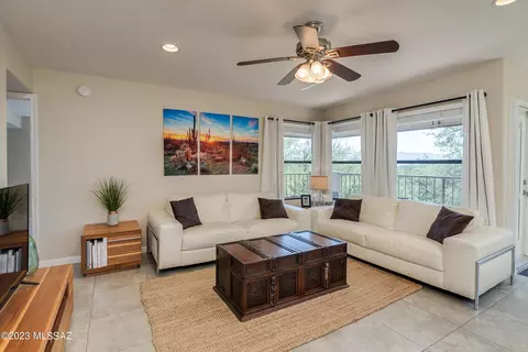5800 N Kolb Rd #4219, Tucson, AZ 85750