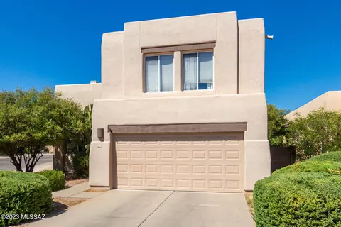 8841 E Desert Verbena Pl, Tucson, AZ 85715