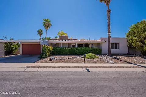 8812 E 6th St, Tucson, AZ 85710