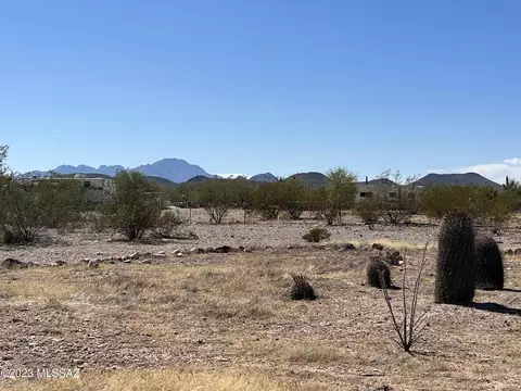 8270 S Fuller Rd, Tucson, AZ 85735