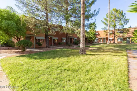 2950 N Alvernon Way #4105, Tucson, AZ 85712