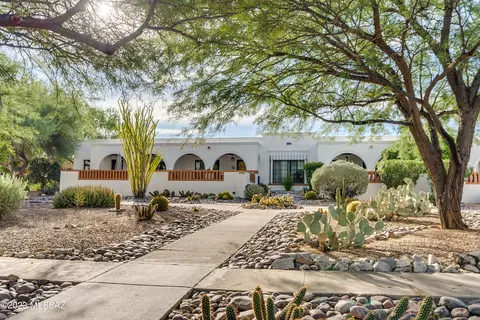 430 S Paseo Pena #A, Green Valley, AZ 85614