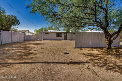 3236 E Bermuda St, Tucson, AZ 85716