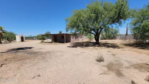 11377 S Nogales Hwy, Tucson, AZ 85756