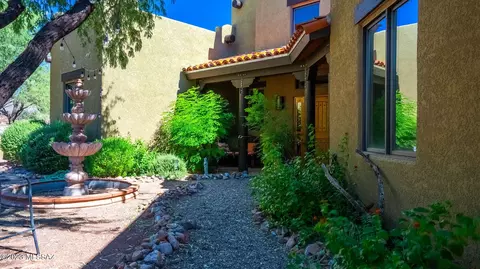 5 Santa Cruz Ct, Tubac, AZ 85646