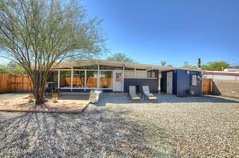 5773 E 19th St, Tucson, AZ 85711