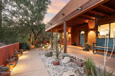 12747 E Cabeza De Vaca St, Tucson, AZ 85749