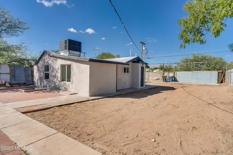 227 E 24th St, Tucson, AZ 85713 photo 6