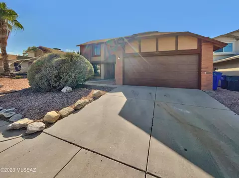 468 S Pemberton Ave, Tucson, AZ 85748
