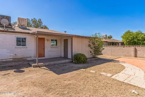 5541 E 24th St, Tucson, AZ 85711 photo 23