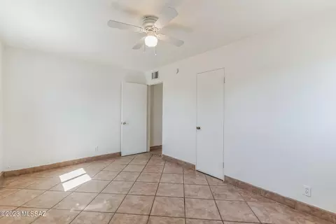 5541 E 24th St, Tucson, AZ 85711 photo 22