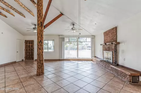 5541 E 24th St, Tucson, AZ 85711 photo 4