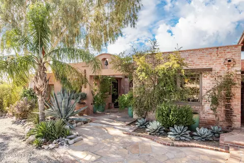 4745 N Camino Escuela, Tucson, AZ 85718