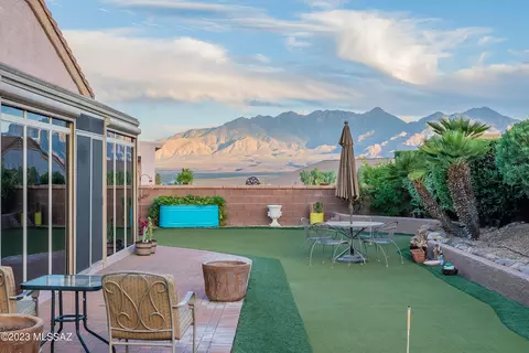 2319 W Calle Ceja, Green Valley, AZ 85622