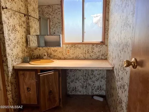 6248 E Apache Dr, Pearce, AZ 85625 photo 7