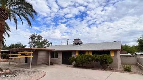7321 E 19th St, Tucson, AZ 85710