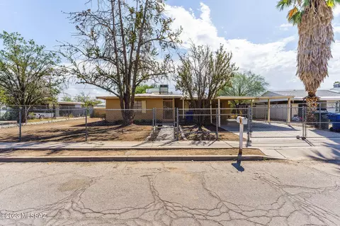 3352 E 23rd St, Tucson, AZ 85713