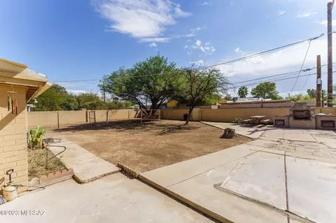 3352 E 23rd St, Tucson, AZ 85713 photo 18